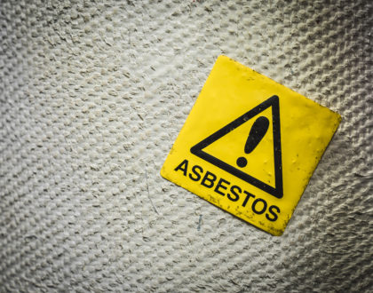 Welsh Campaigners Fighting Against Asbestos Found on Beach